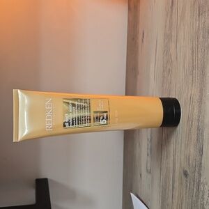 Redken All Soft moisture restore leave in treatment